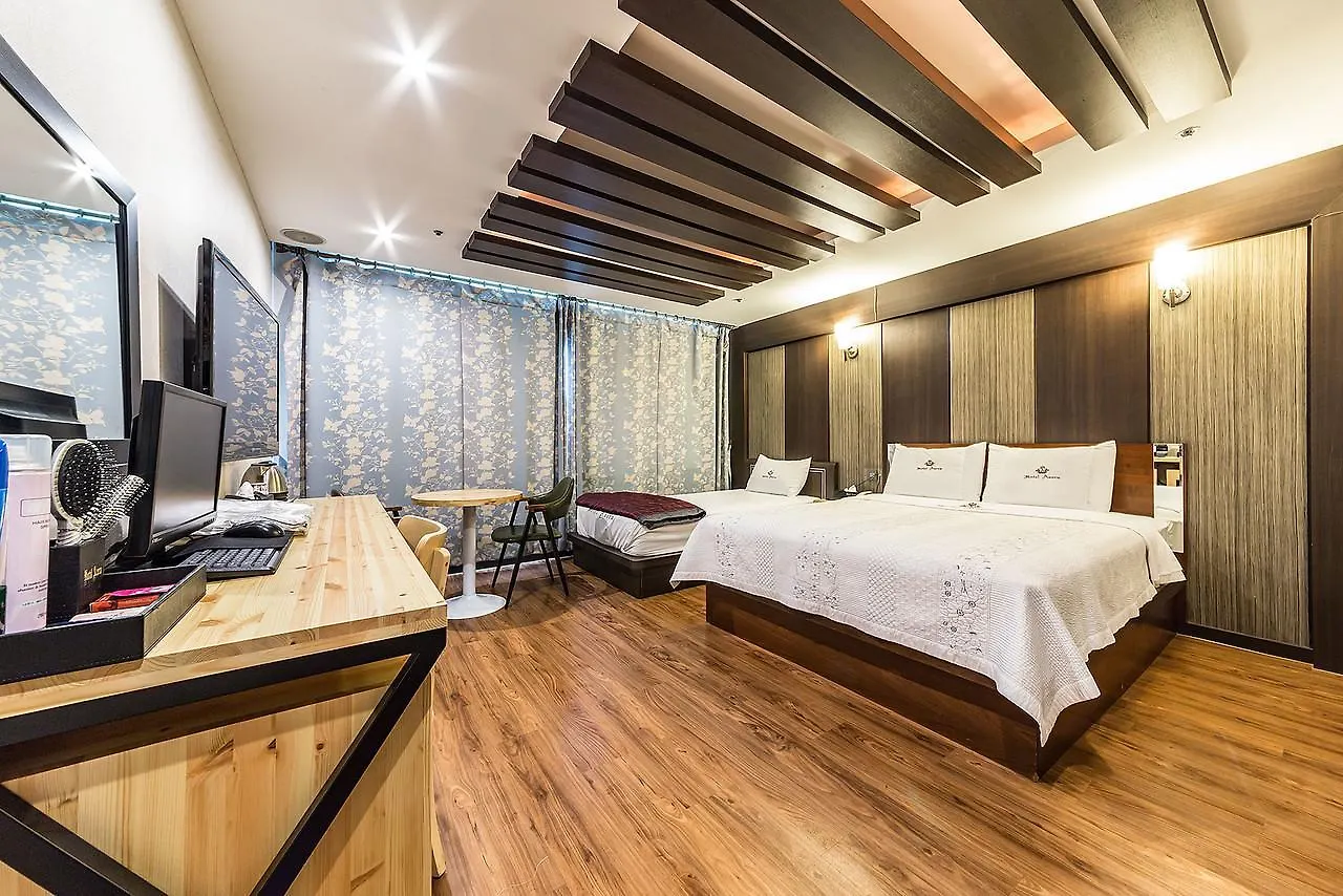 Azera Hotel Incheon 2*,